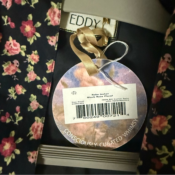 Eddy Robe Jacket Black Rose Floral Small - Picture 6 of 6